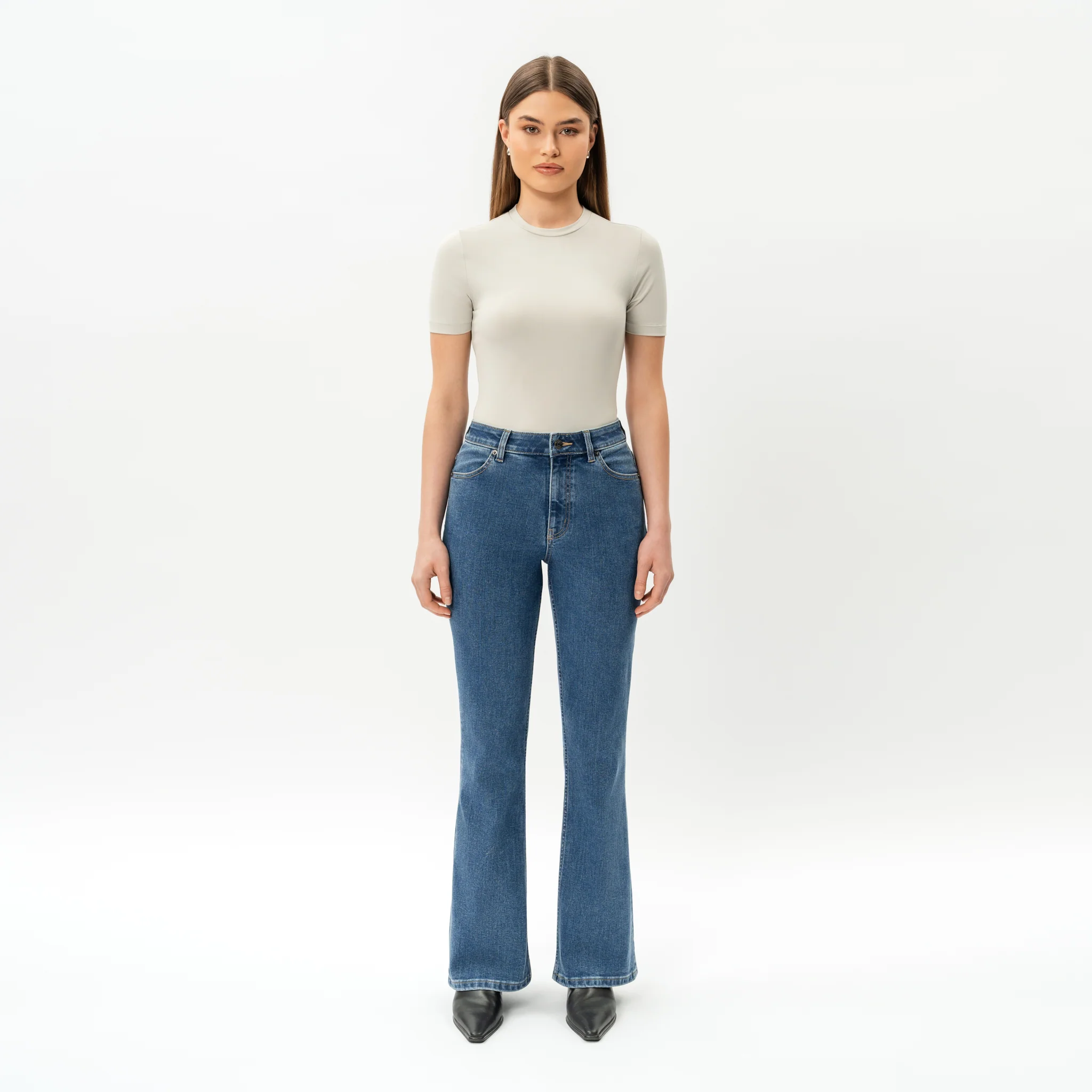 Bootcut ComfortDenim⢠Jeans - Image 6