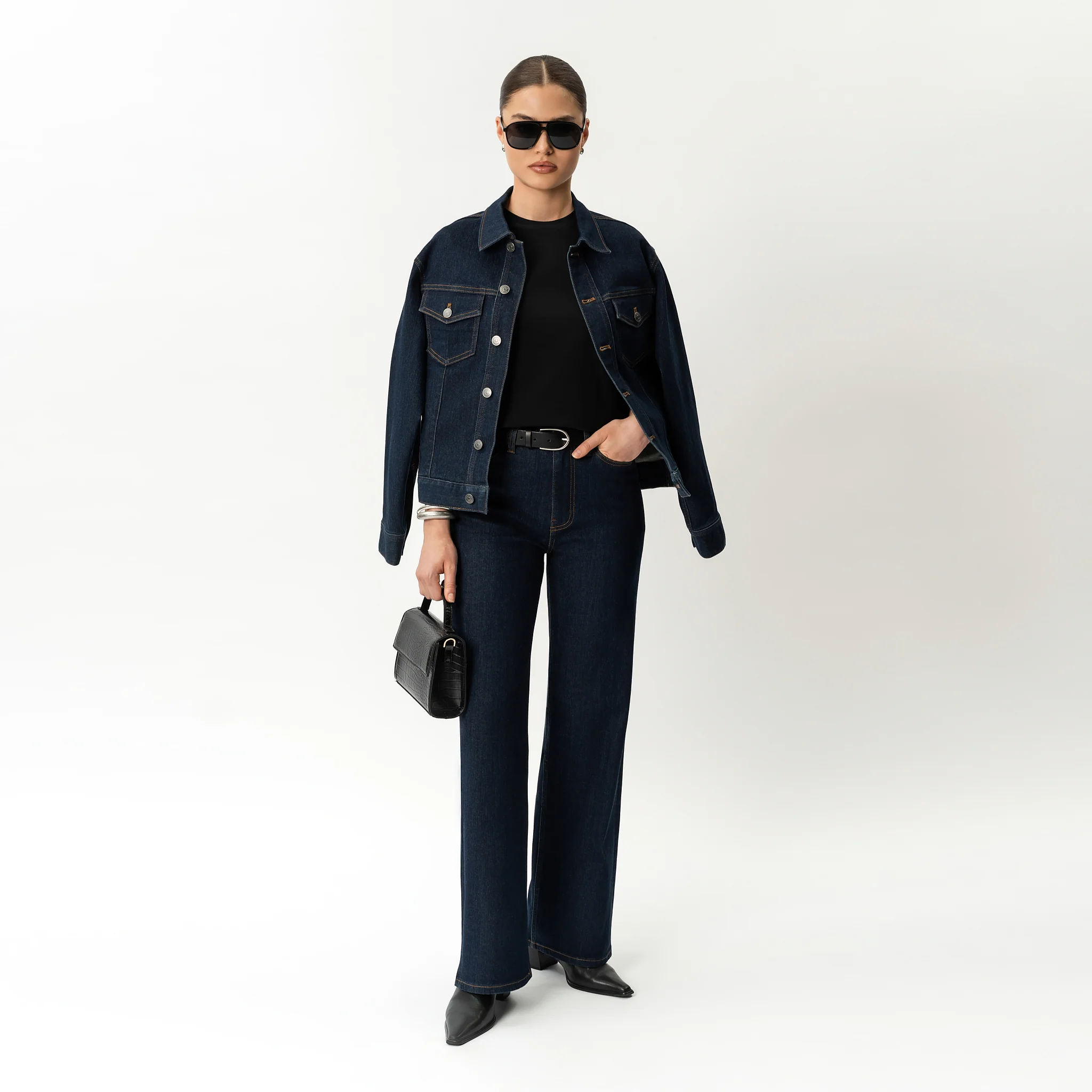 Relaxed ComfortDenim™ Jeans - Image 2